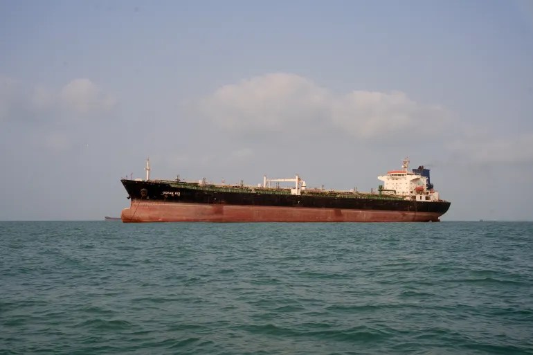 Oil Flows Recover Through Strait of Hormuz Despite Surge in Tanker Attacks