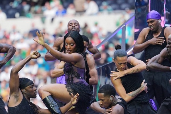 Ayra Starr Becomes First African Act to Headline an NFL Halftime Show, Announces 2027 World&nbsp;Tour