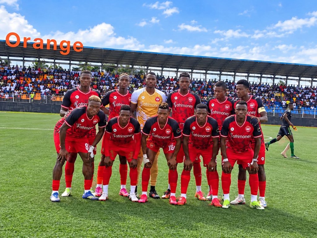 Two East End Rivals Set to Battle in Premier League Opener